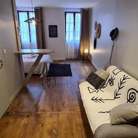 Гостевой дом Les Chemins D'elika Сен-Жан-Пье-де-Пор